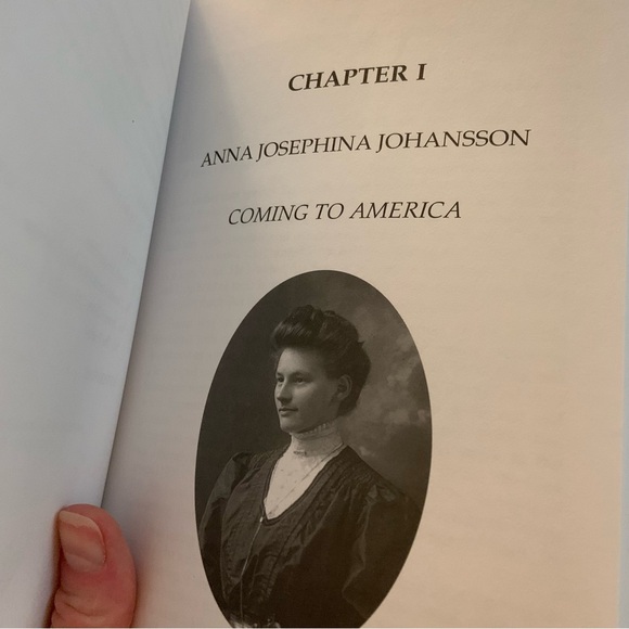 Paperback Book Swedish Annie. - Picture 12 of 16